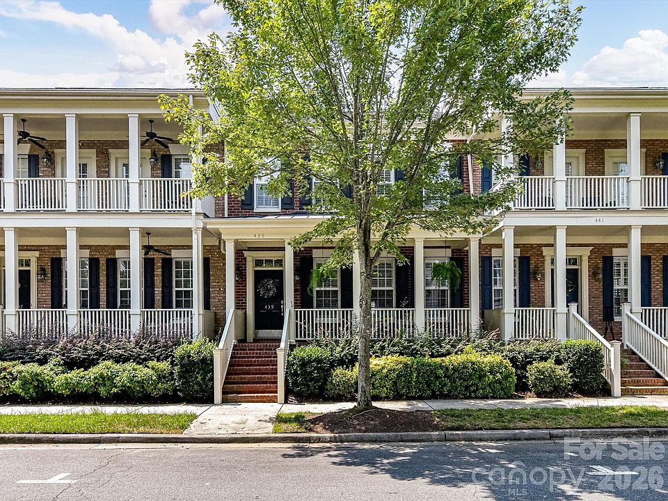 1st image of 439 O'Henry Ave
