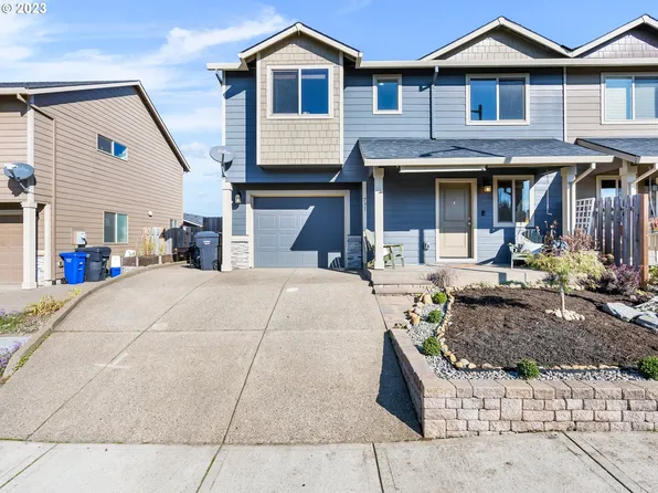 731 Garden Ct, Molalla, OR 97038
