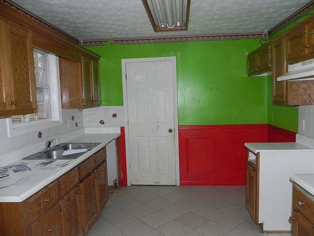 2nd image of 1320 Harmony Grove Church Rd