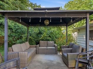 972 Elliot St, New Bedford, MA 02745