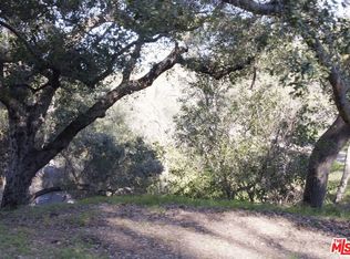 21050 Winfield Rd, Topanga, CA 90290