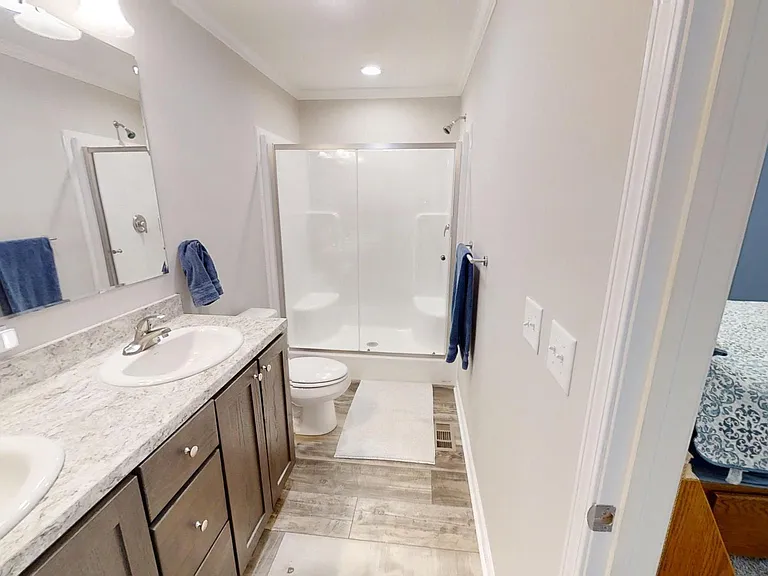 690 Hemlock Loop — Photo 8