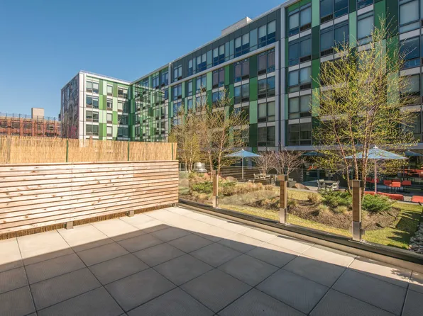 239 North 9th Street image 29 of 57