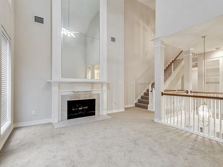 1007 W Bluff St — Photo 21
