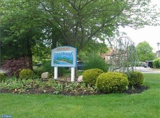 2914C Auburn Ct, Mount Laurel, NJ 08054