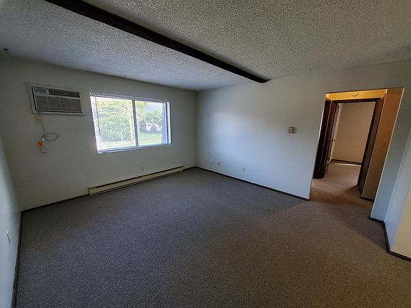 5th image of 1560 20th St APT 12