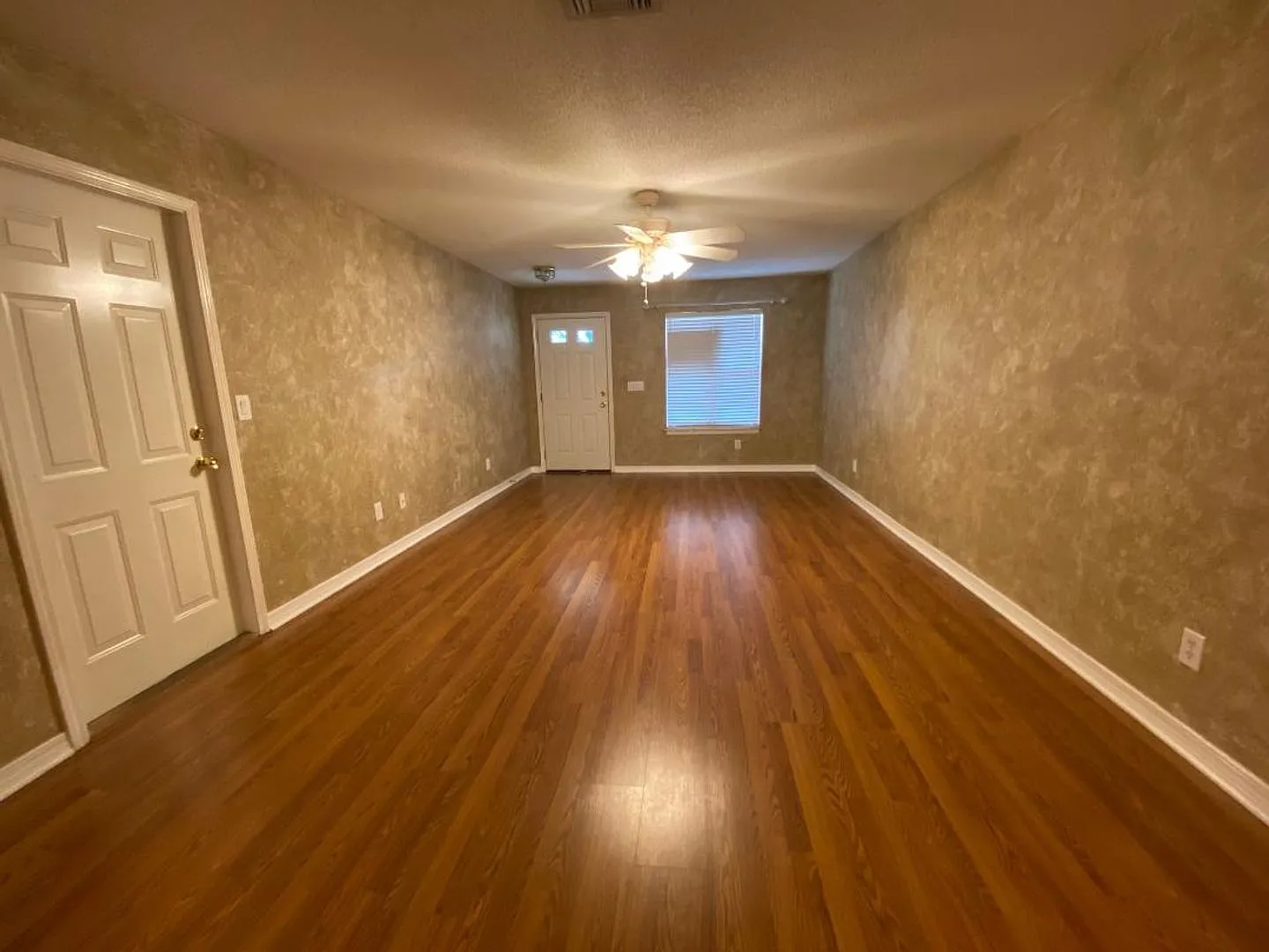 163 Park Pl — Photo 3