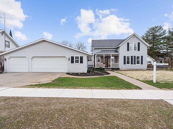 4th image of this home