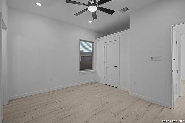 131 Chicago Blvd — Photo 12
