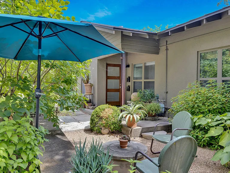 1306 Norwood Rd #A — Photo 5