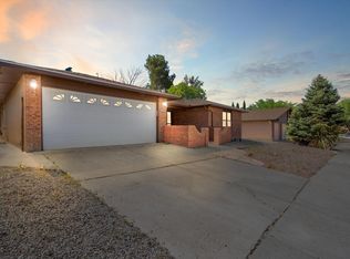 8604 Plymouth Rock Rd NE, Albuquerque, NM 87109