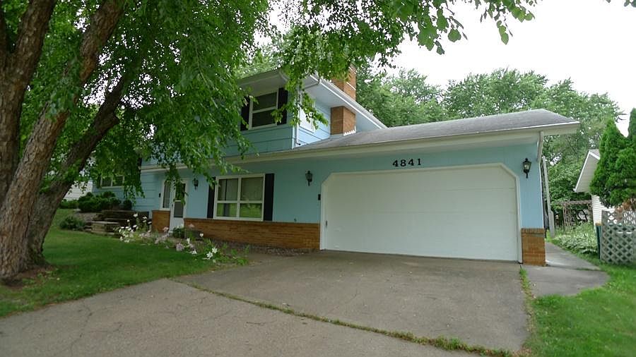 1st image of 4841 Zealand Ave N