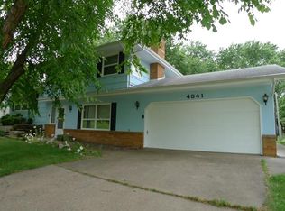4841 Zealand Ave N, New Hope, MN 55428