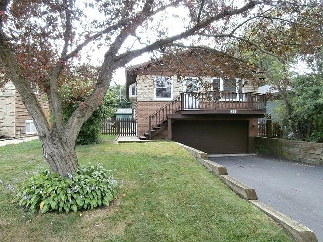 1st image of 321 Wildwood Dr