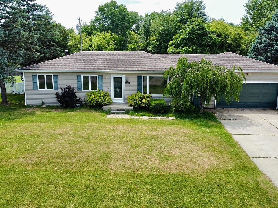 1st image of 12033 Crossman Rd