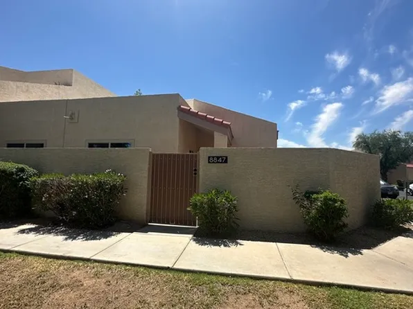 8847 N 47th Ln, Glendale, AZ 85302