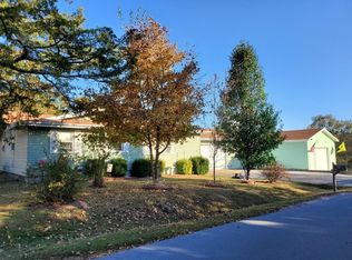 912 Santana Cir, Reeds Spring, MO 65737