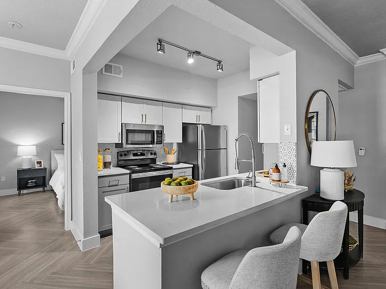 Weston at Copperfield — Photo 3