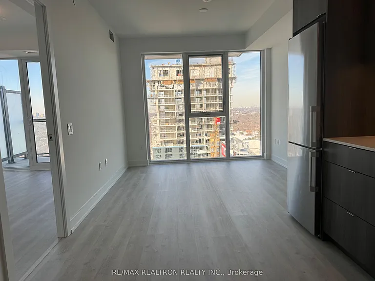 30 Inn On The Park Dr #3701 — Photo 4