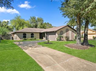 242 Blackwater Ln, Houston, TX 77015