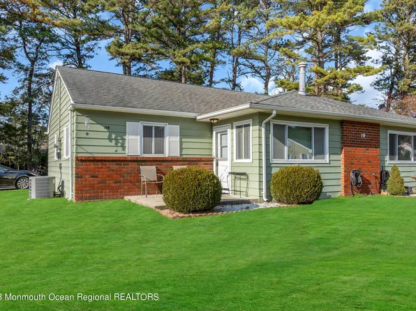 19B S Heron, Manchester, NJ 08759