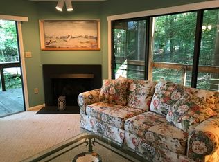 50 Villa Ridge Dr #C, Hartfield, VA 23071
