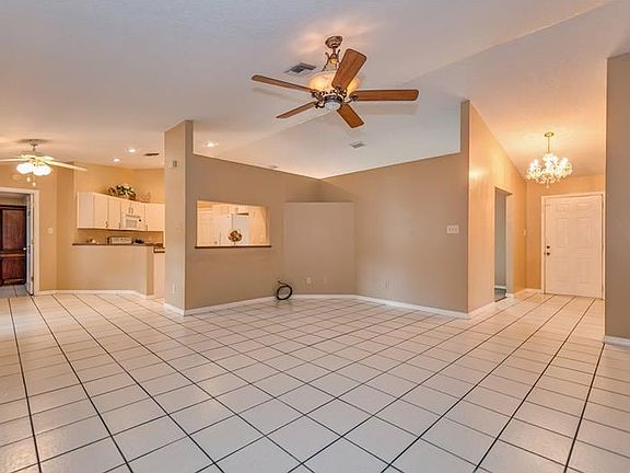 3rd image of 5137 Cambry Ln