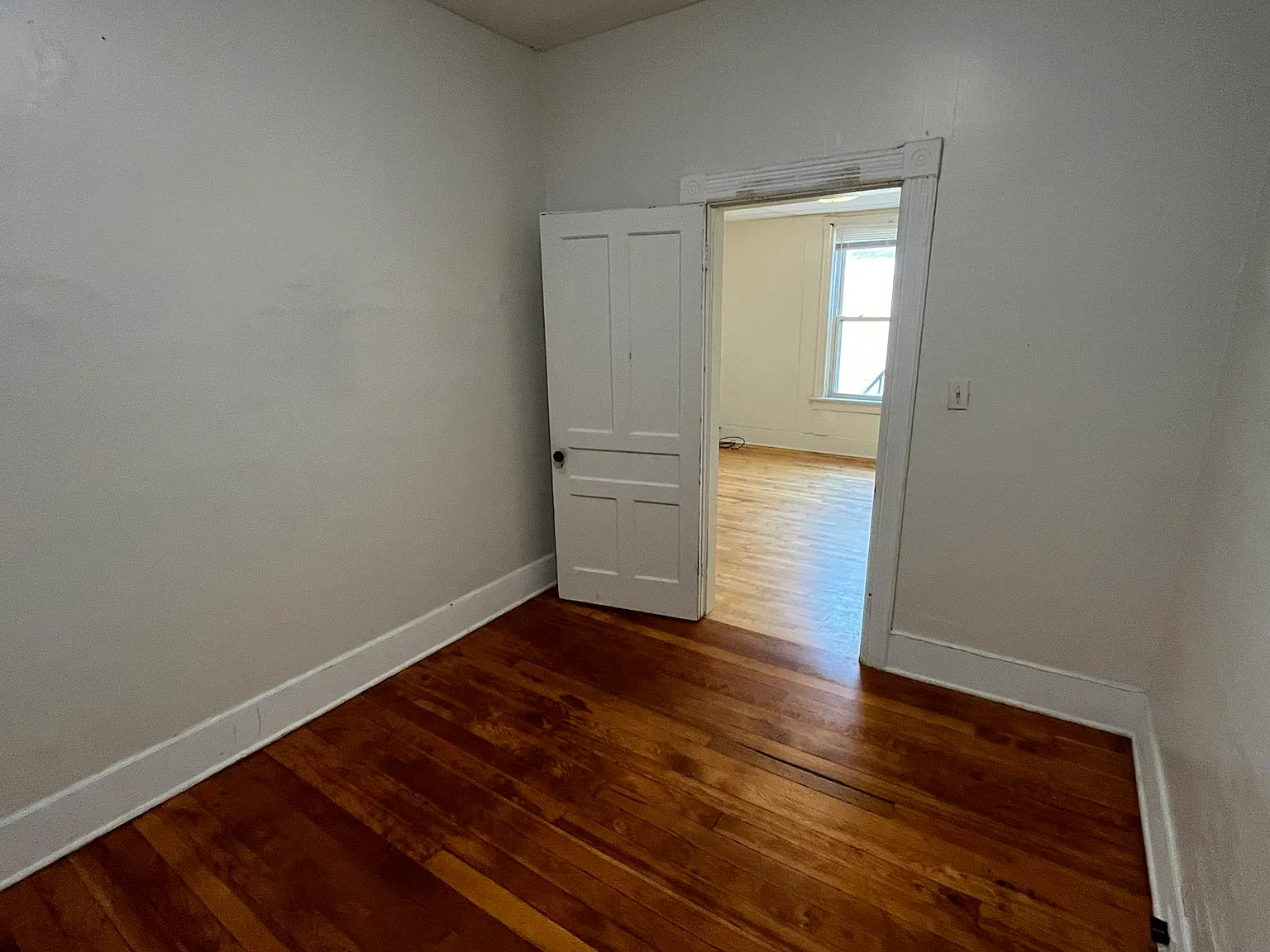 60 Clarke Street, Unit 4 — Photo 1