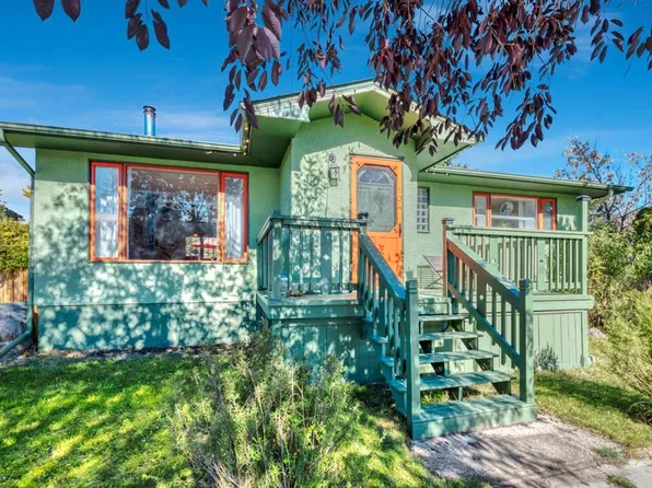 104 S 1st Ave NE, Diamond Valley, AB T0L 0H0