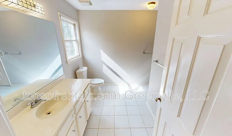 710 Stallings Rd — Photo 17