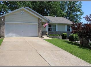 10 Forest Ln, Union, MO 63084