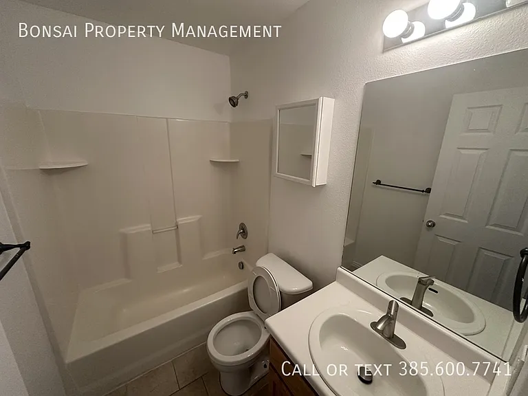 1247 W Bridalwood Loop — Photo 11