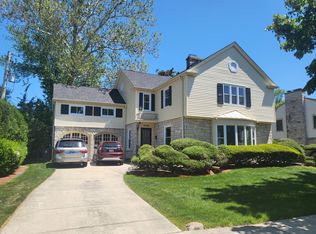 9539 Central Park Ave, Evanston, IL 60203