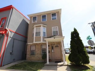 2 Market St, Passaic, NJ 07055