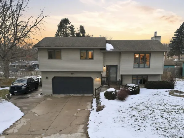 306 North Nine Mound Road, Verona, WI 53593