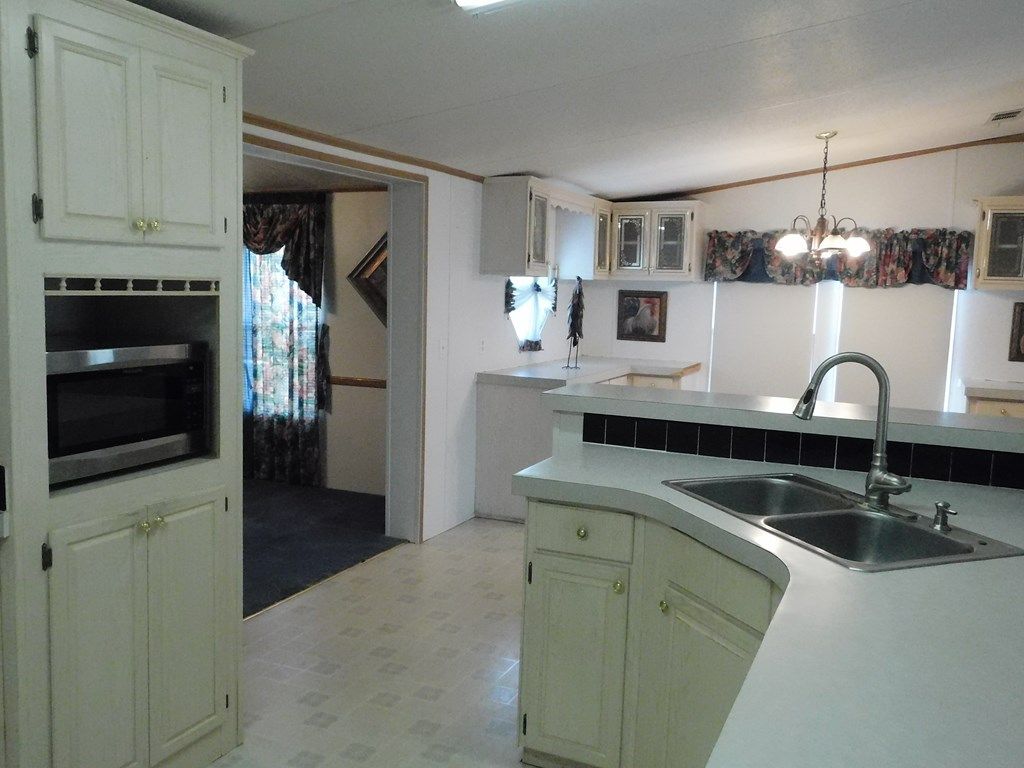 5571 39th St, Trenton, FL - More