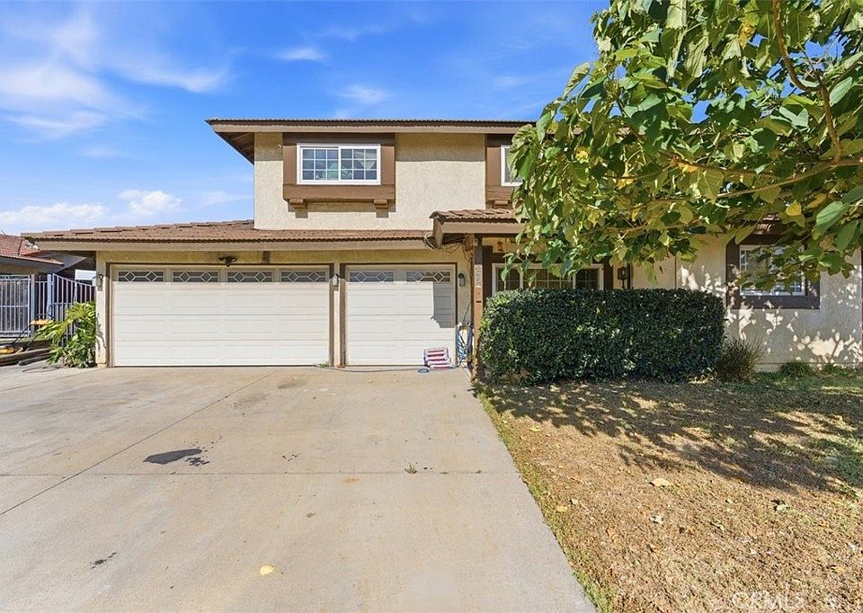 1st image of 847 S Arrowhead Ave