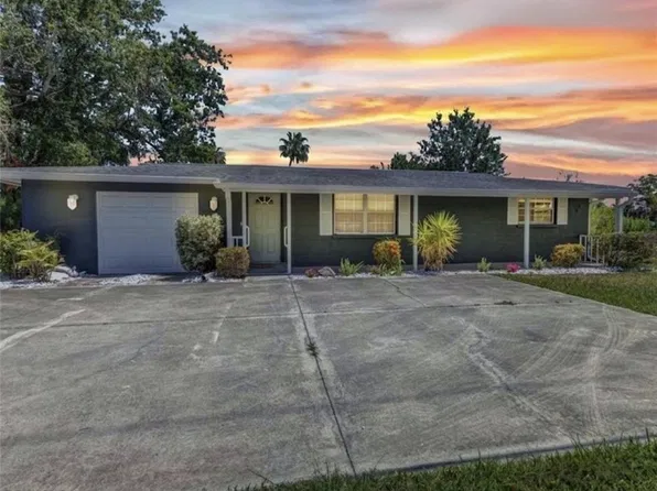 646 Aqui Esta Dr, Punta Gorda, FL 33950