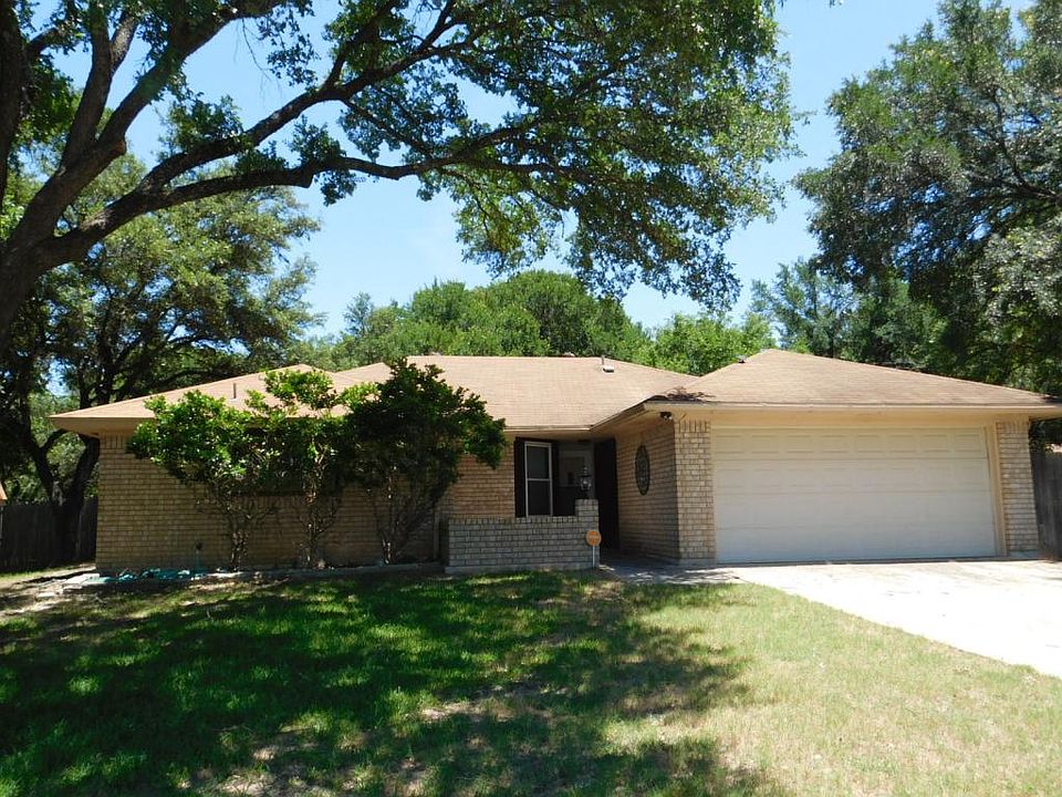 1st image of 2815 Veterans Ave