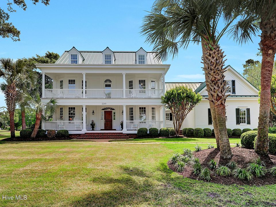1st image of 2240 Deepwood Drive