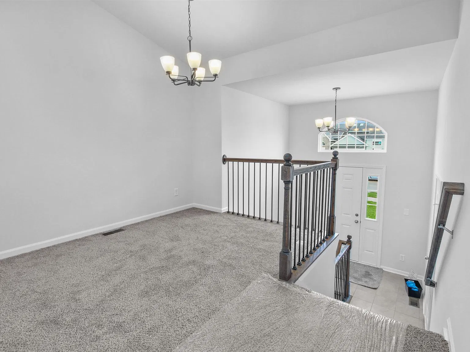 4 bed, 2140 sqft, $2,600 — Photo 4