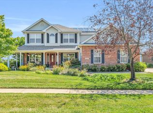 2418 Saint Andrews Rd, Urbana, IL 61802