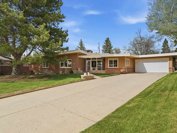 1514 Bellaire Dr, Casper, WY 82604