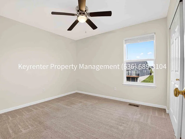 229 Charlestowne Place Dr — Photo 17