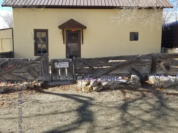 807 Summit Ave, Springer, NM 87747