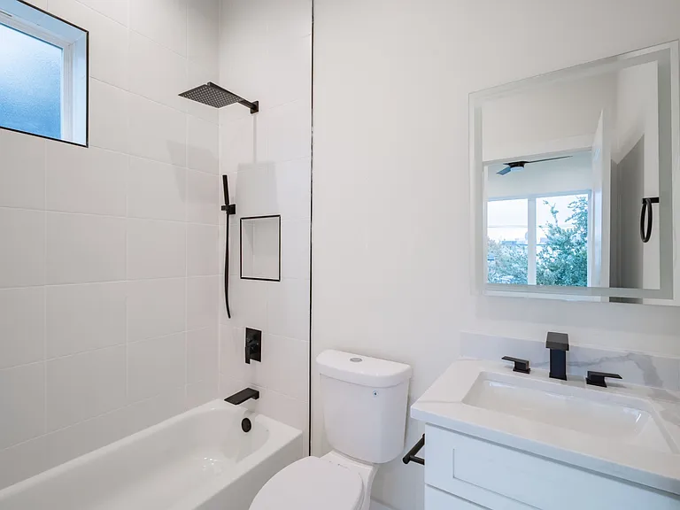 1614 N Fitzhugh Ave #101 — Photo 20
