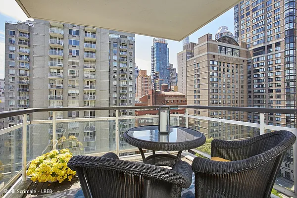 Sold by (Legacy) Shelli Scrimale, LREB | media 10