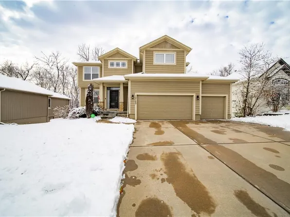 10123 N Miller Ln, Kansas City, KS 66109