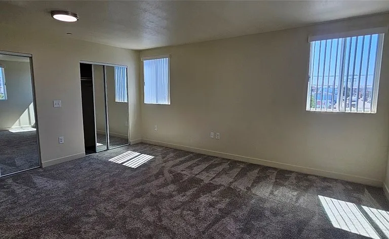 3839 Woodlawn Ave #1/2 — Photo 15