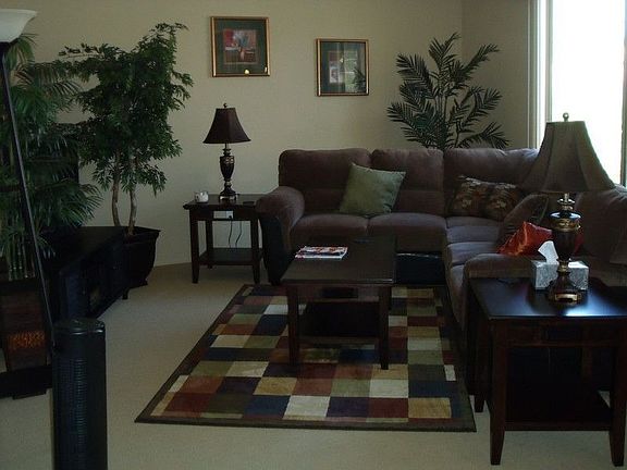 2nd image of 15942 W Autumn Cir